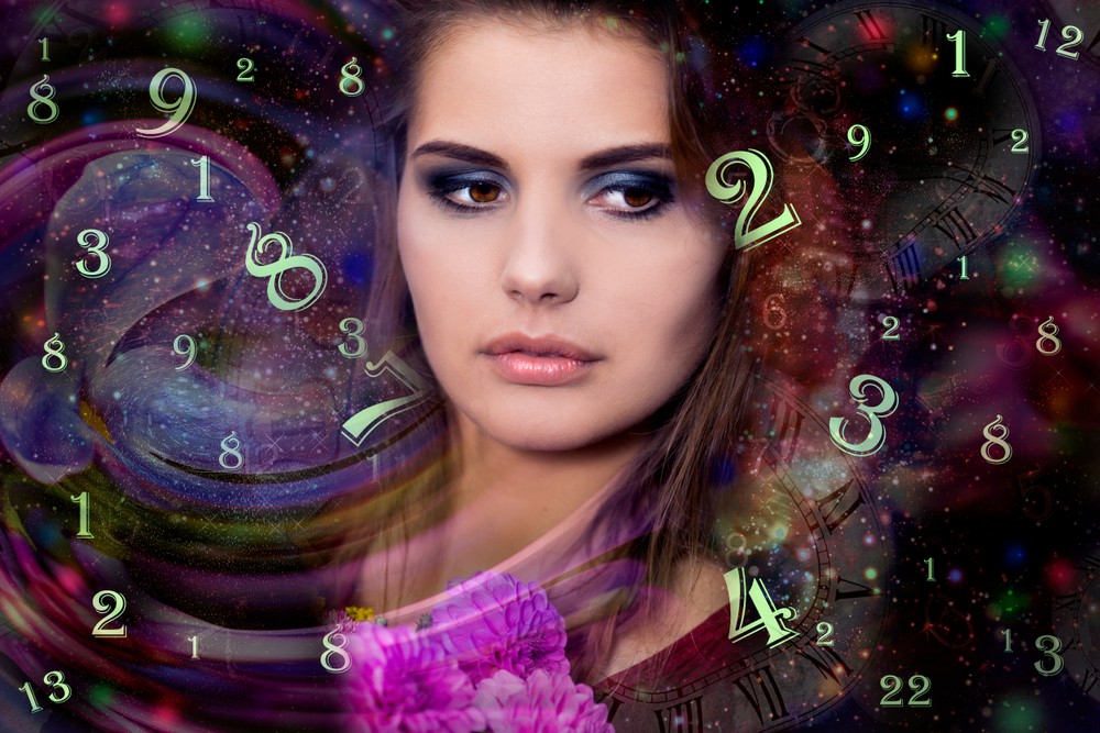 Le calcul du Nombre de Vie: Foto: © Dzhulbee / shutterstock / #776803048 Le calcul du Nombre de Vie: Foto: © Dzhulbee / shutterstock / #776803048